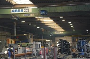 ABUS rullande kran i fabrikshallen i provinsen Gelderland 