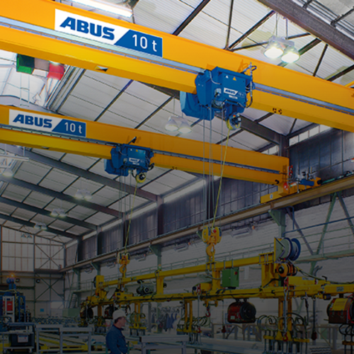 ABUS-enbalkkranar i en industrihall med en lyftkapacitet på upp till 16 ton och en spännvidd på upp till 39 meter för ett effektivt materialflöde