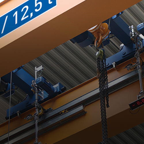 ABUS tvåskenig löpvagn av typ D på en krananläggning med kedjehiss och en lyftkapacitet på upp till 63 ton.